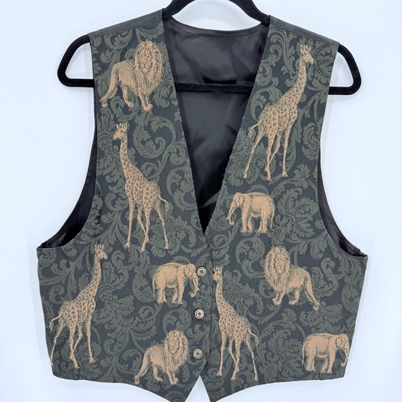 Vintage Safari Tapestry Vest Lions Elephants Giraffes Jungle Animal‎ Print 
XL - Picture 1 of 7